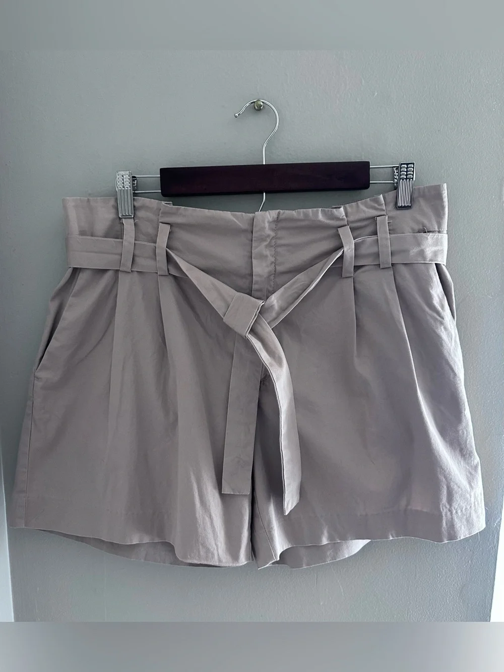 High-Waist Paperbag Tie Belt Shorts - Light Beige